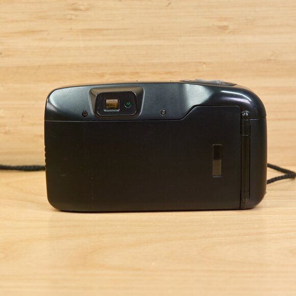 Vintage Minolta Sightseer Zoom 35 mm Point‑and‑Shoot Film Camera / Tested & Work - Picture 6 of 10